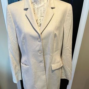 ESCADA BLAZER